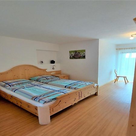 B&B Gasthaus Lieg 卡斯特尔罗托 外观 照片